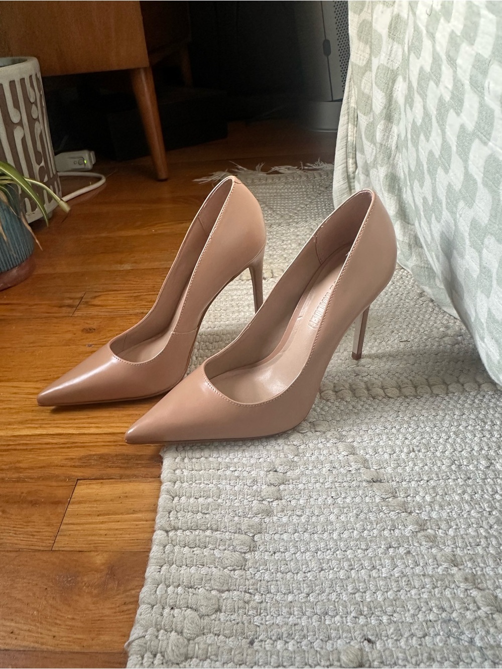 Steve Madden Blush Nude Pointed-Toe Stilettos